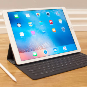 White Future Ipad Ram2Gb/32Gb Full Case